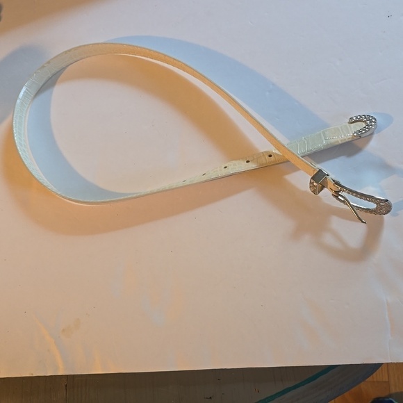 Liz Claiborne Cream Bling Leather Embossed Belt w/ Sparkle Rhinestones Sz.Medium - Picture 10 of 11